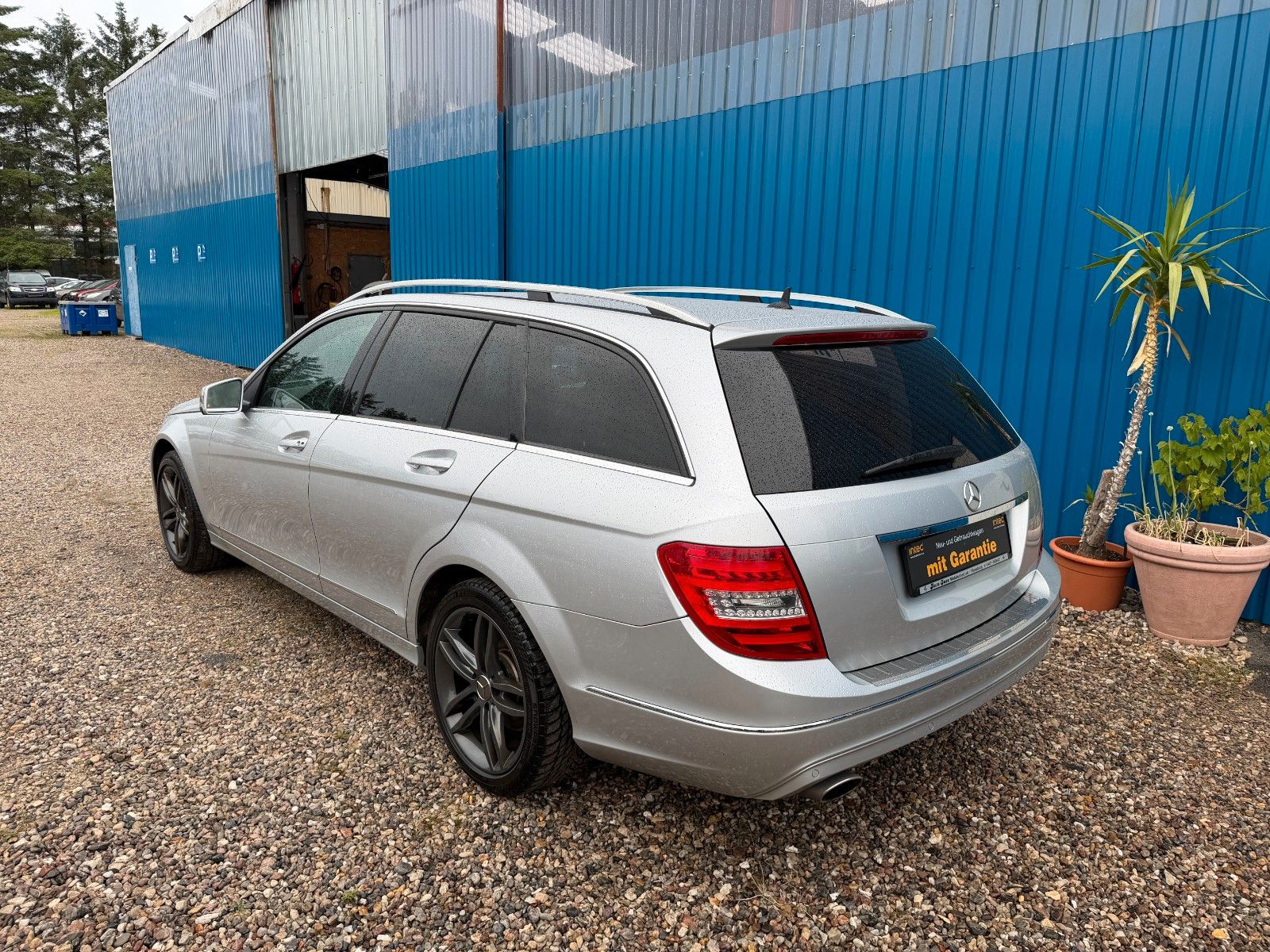 Fahrzeugabbildung Mercedes-Benz C 220 CDI BlueEfficiency**Motor läuft unrund**