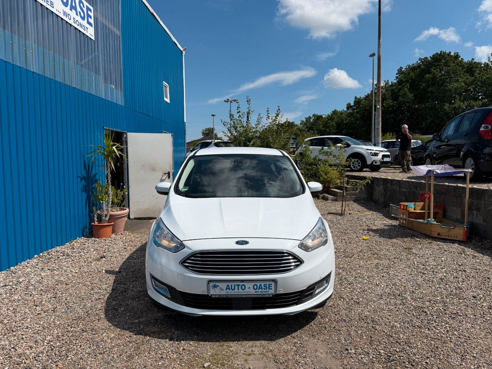 Fahrzeugabbildung Ford C-Max C-MAX*Titanium*AUTOMATIK*AHK**
