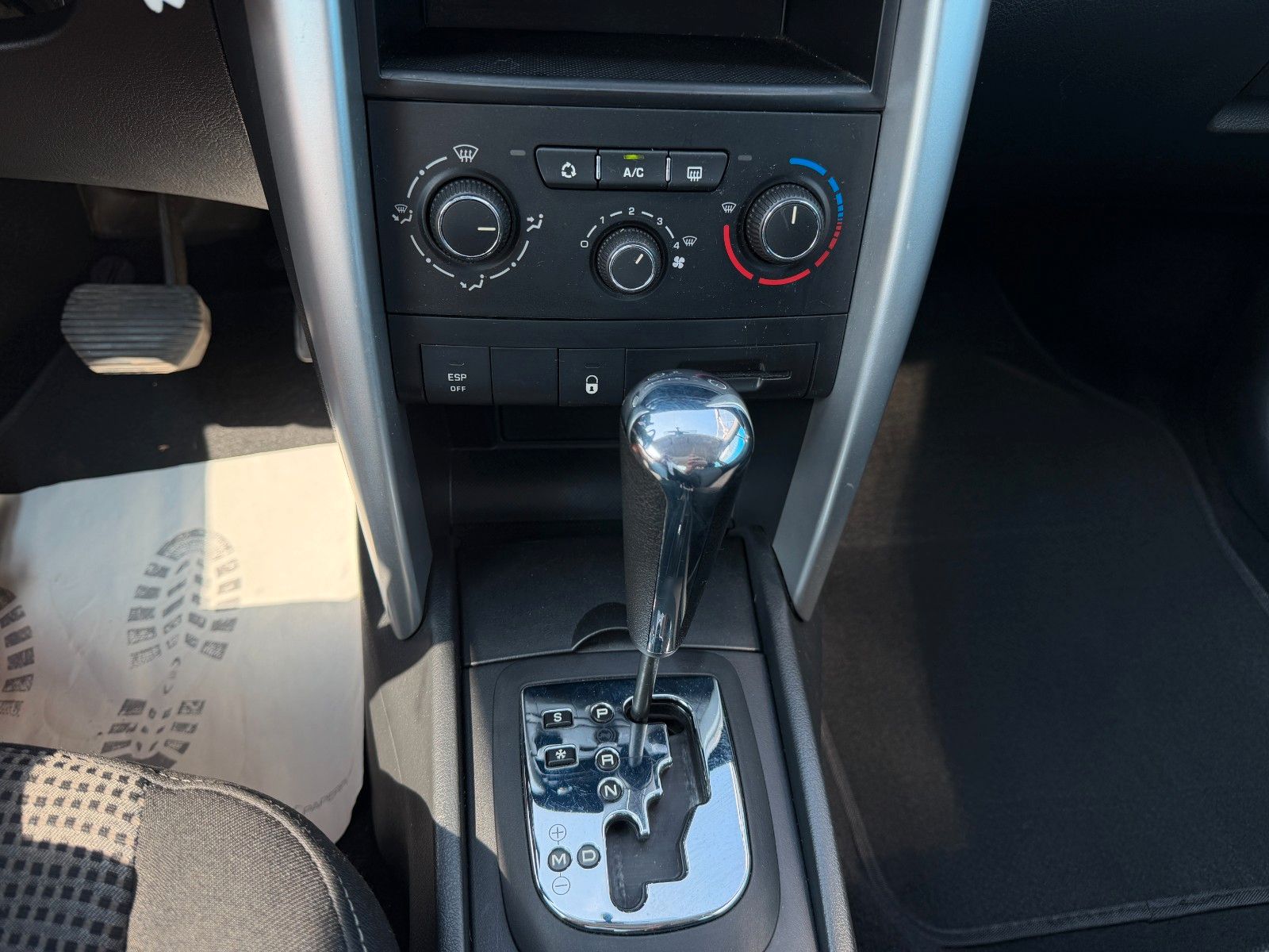 Fahrzeugabbildung Peugeot 207 Premium**Automatik*Allwetter*PDC**