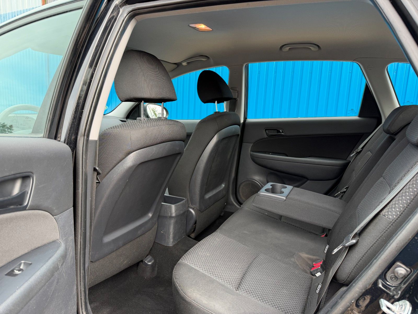 Fahrzeugabbildung Hyundai i30 cw FIFA WM Edition**Sitzhzng**1.HAND**