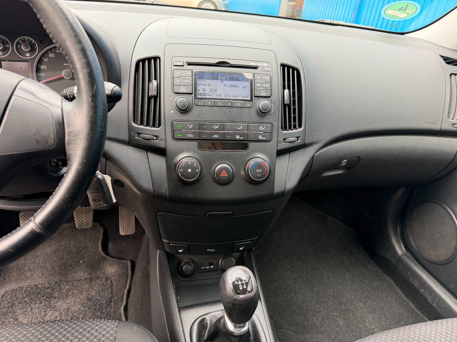Fahrzeugabbildung Hyundai i30 cw FIFA WM Edition**Sitzhzng**1.HAND**