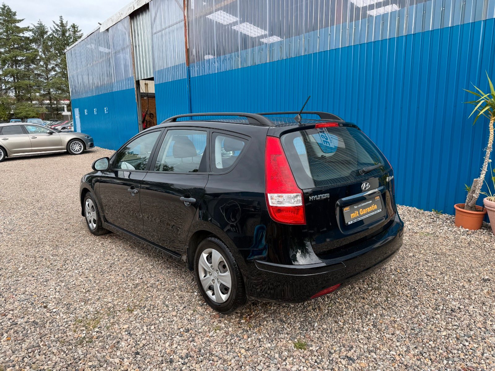 Fahrzeugabbildung Hyundai i30 cw FIFA WM Edition**Sitzhzng**1.HAND**