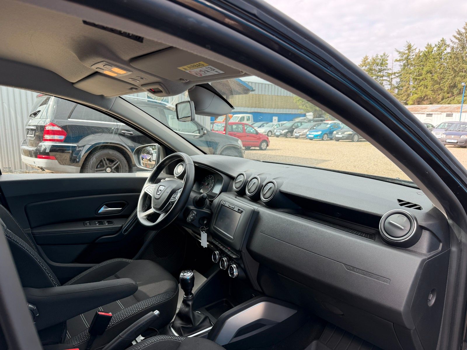 Fahrzeugabbildung Dacia Duster II Prestige*360 grad Kamera*AHK*Sitzhzng*