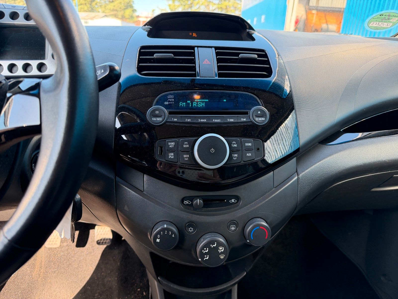 Fahrzeugabbildung Chevrolet Spark LS**Vollleder*HU 05/27*PDC*ALU*Allwetter**