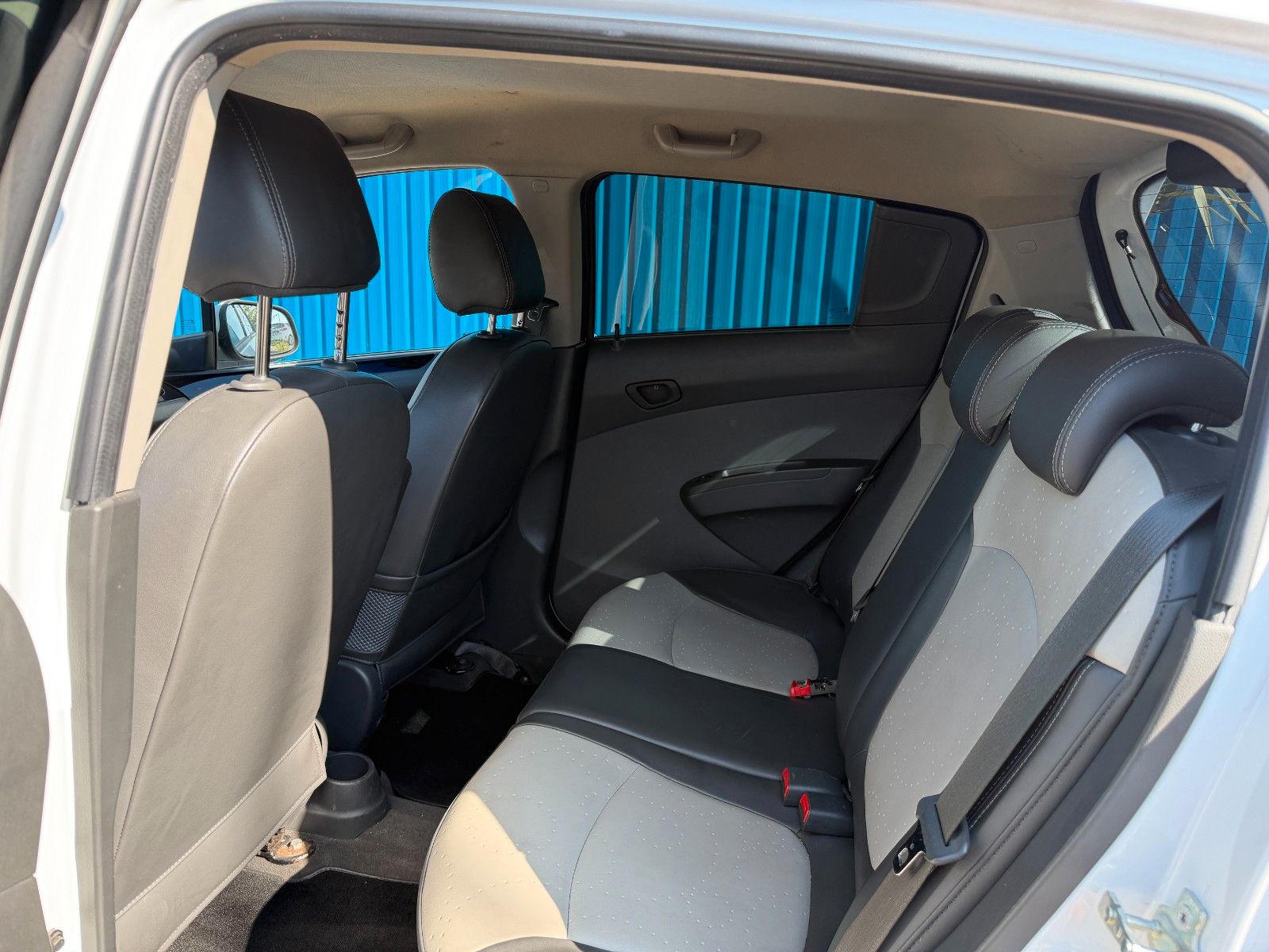 Fahrzeugabbildung Chevrolet Spark LS**Vollleder*HU 05/27*PDC*ALU*Allwetter**