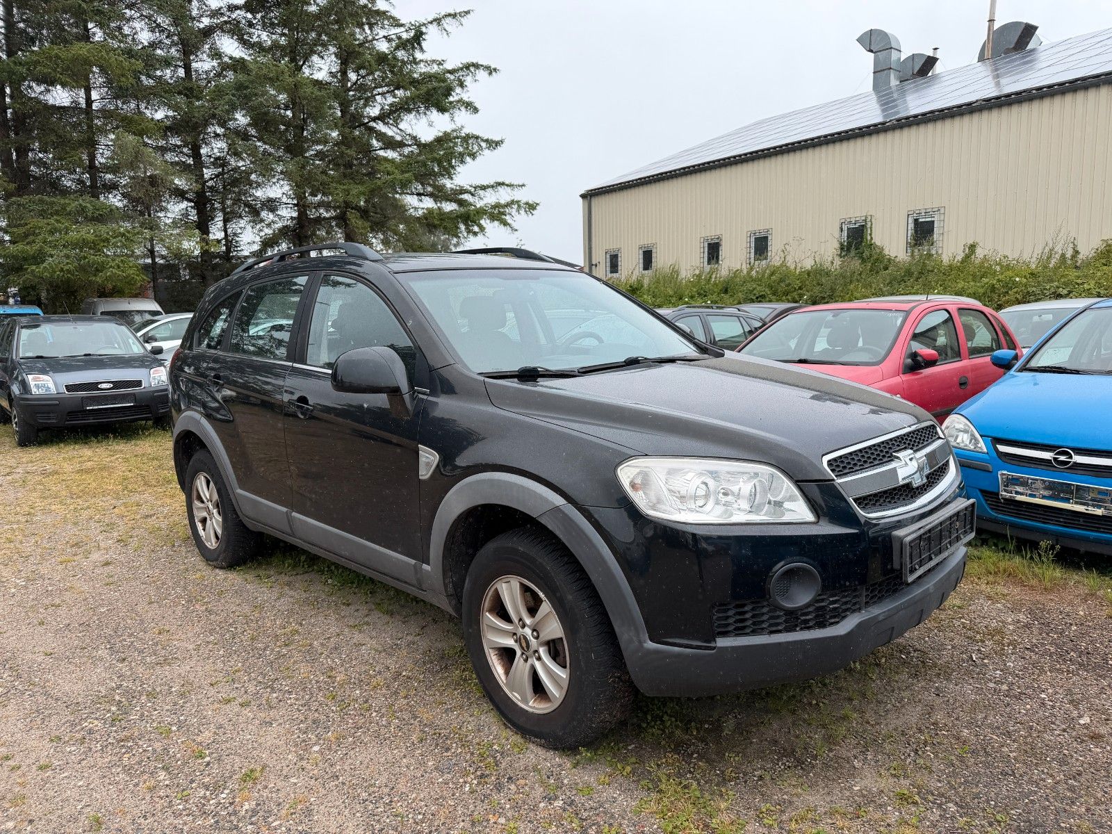 Fahrzeugabbildung Chevrolet Captiva 2.4 LS 2WD**Motorschaden**