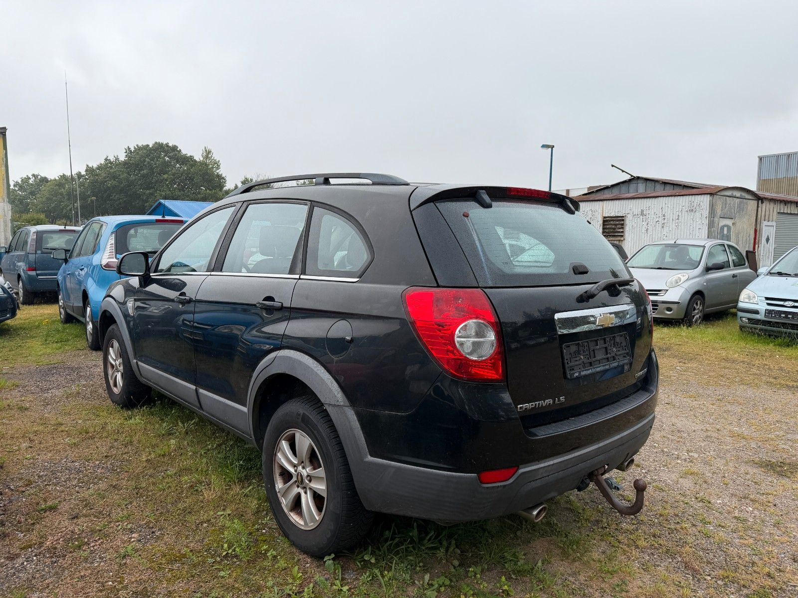 Fahrzeugabbildung Chevrolet Captiva 2.4 LS 2WD**Motorschaden**
