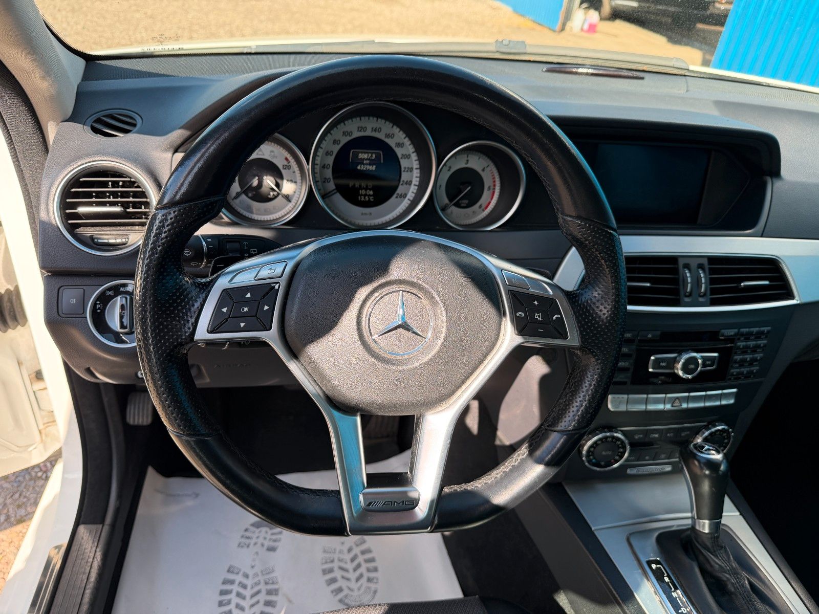 Fahrzeugabbildung Mercedes-Benz C 220 T CDI *Avantgarde**Automatik*Sportpaket*
