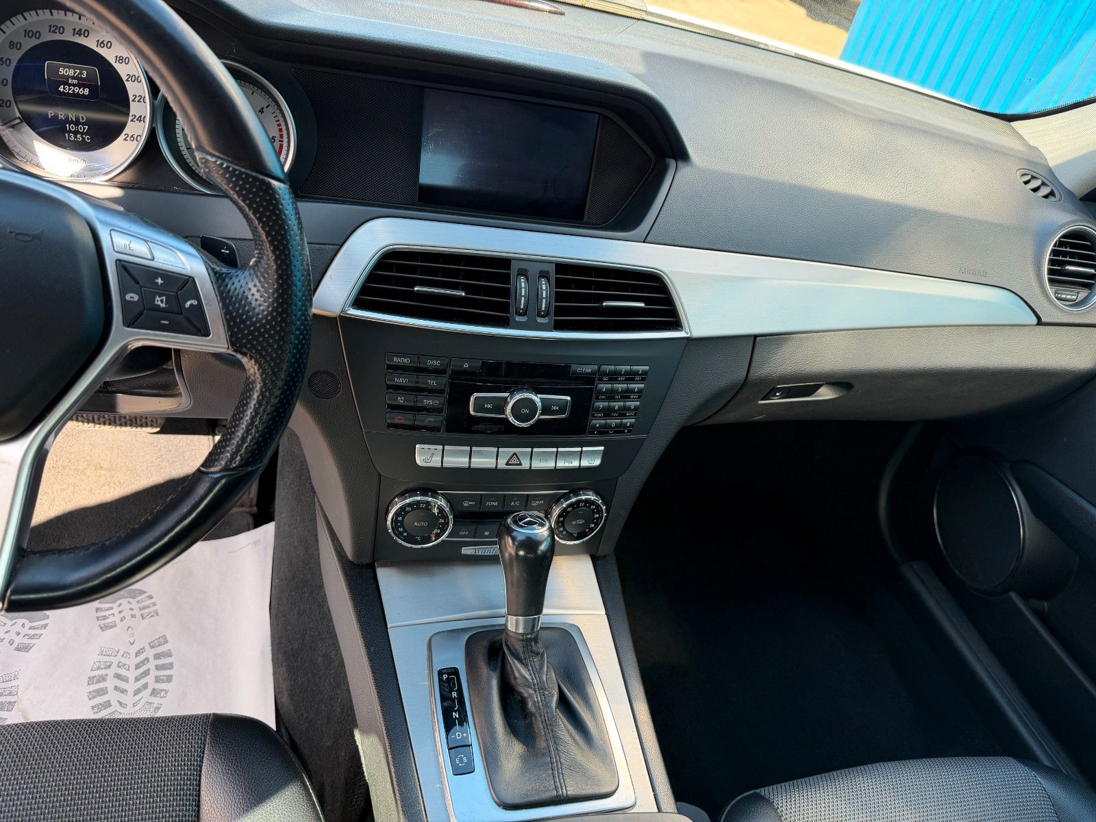 Fahrzeugabbildung Mercedes-Benz C 220 T CDI *Avantgarde**Automatik*Sportpaket*