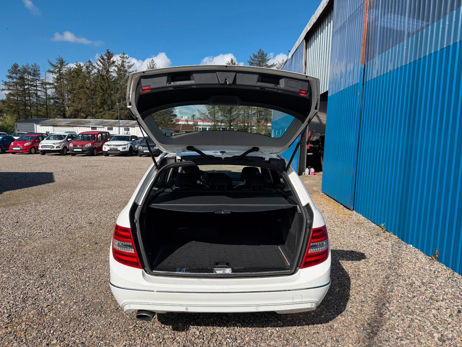 Fahrzeugabbildung Mercedes-Benz C 220 T CDI *Avantgarde**Automatik*Sportpaket*