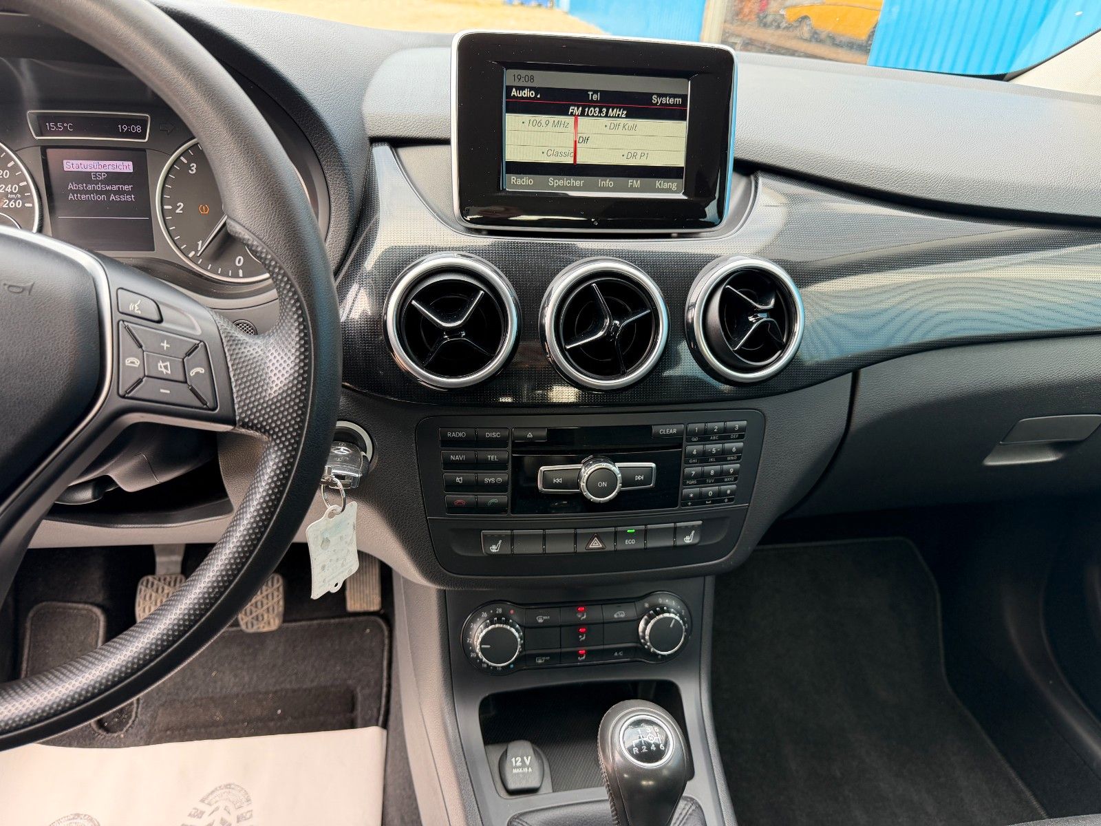 Fahrzeugabbildung Mercedes-Benz B 180 CDI / d**Klima**AHK**Rückfahrkamera**
