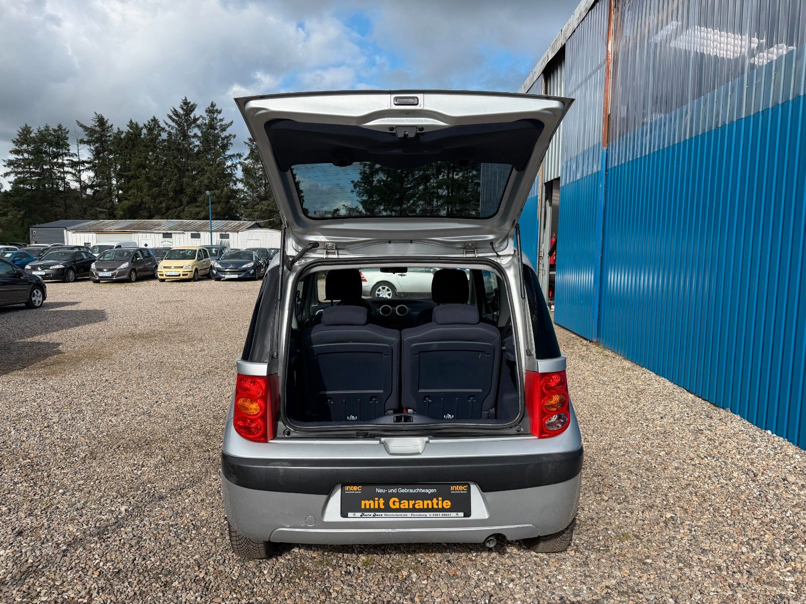 Fahrzeugabbildung Peugeot 1007 Filou**2 Schiebetüren*2.Hand*82 TKM**