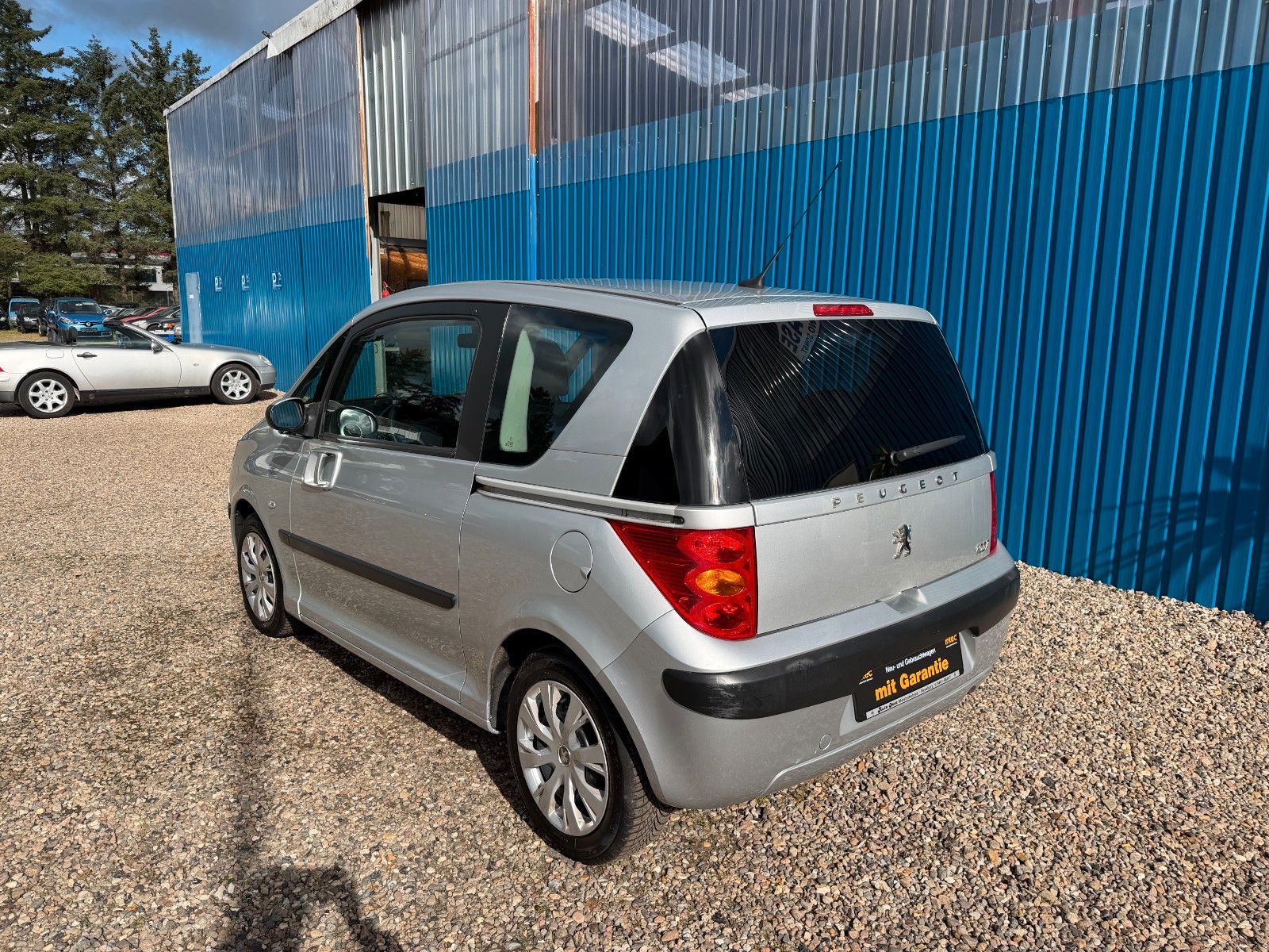 Fahrzeugabbildung Peugeot 1007 Filou**2 Schiebetüren*2.Hand*82 TKM**