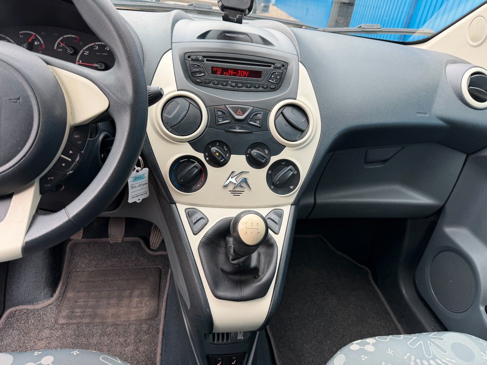 Fahrzeugabbildung Ford Ka Trend**1.Hand*Klima*Sitzhzng*Allwetter**