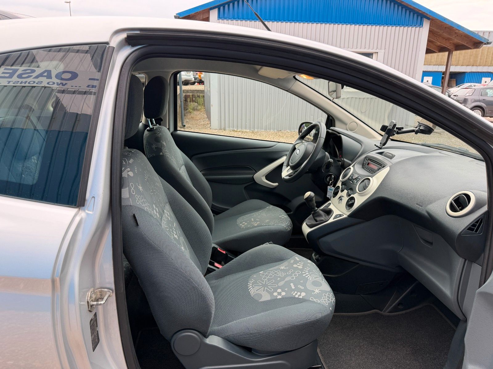 Fahrzeugabbildung Ford Ka Trend**1.Hand*Klima*Sitzhzng*Allwetter**