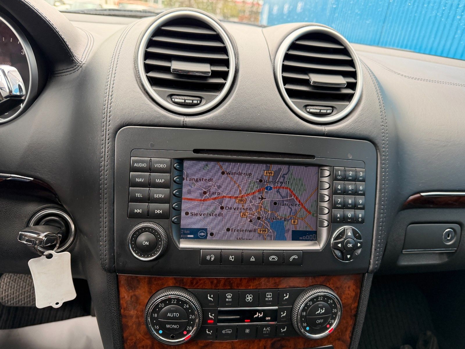 Fahrzeugabbildung Mercedes-Benz GL 420 CDI 4Matic**Leder*HU 02/28*7 Sitzer**