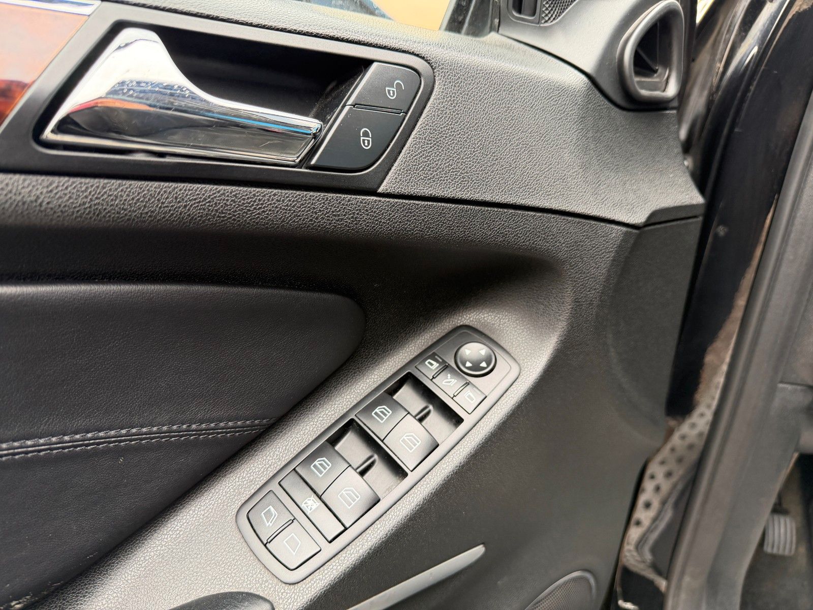 Fahrzeugabbildung Mercedes-Benz GL 420 CDI 4Matic**Leder*HU 02/28*7 Sitzer**