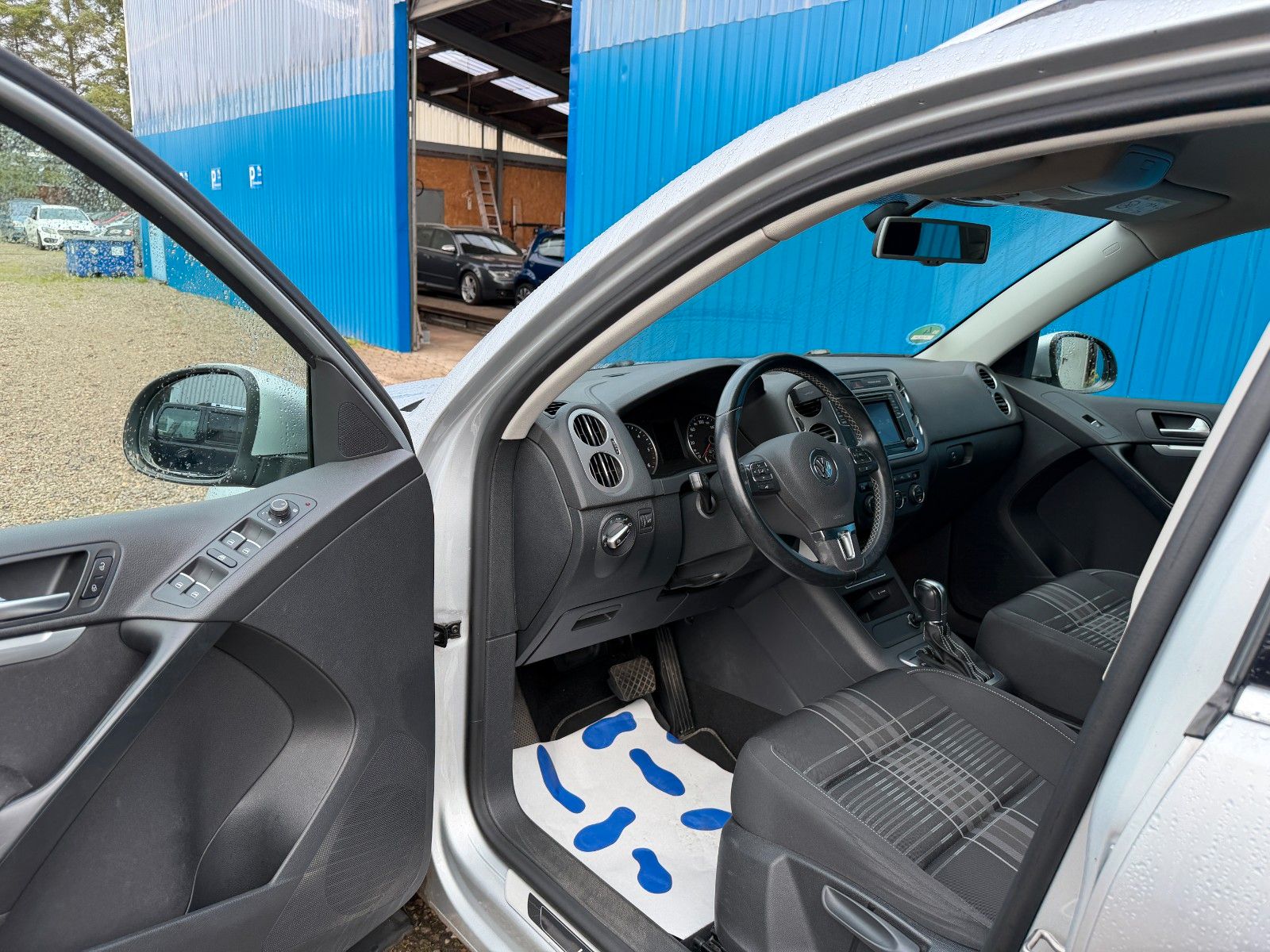 Fahrzeugabbildung Volkswagen Tiguan Lounge Sport & Style 4Motion**1.HAND**