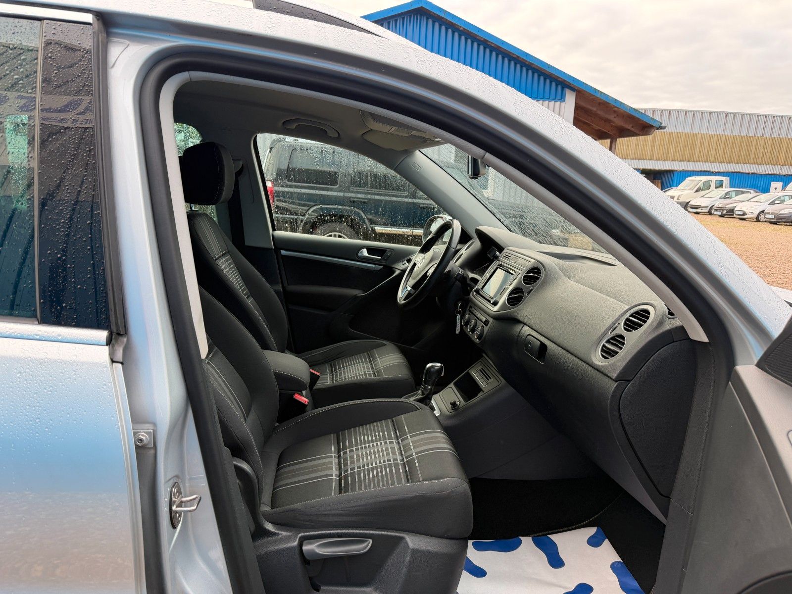 Fahrzeugabbildung Volkswagen Tiguan Lounge Sport & Style 4Motion**1.HAND**