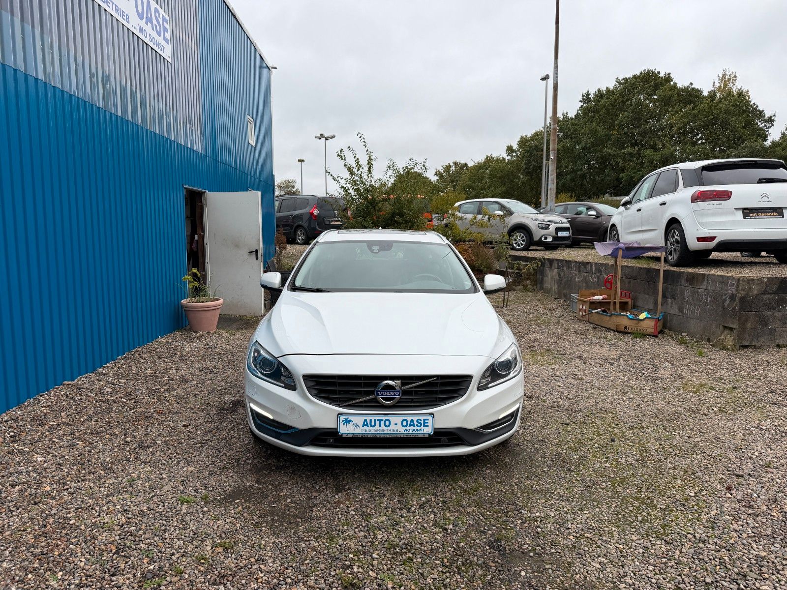 Fahrzeugabbildung Volvo V60 Kombi Ocean Race**Automatik*Tempomat**