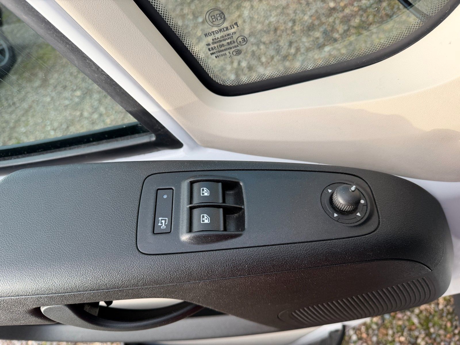 Fahrzeugabbildung Fiat Ducato Hochr.-Kasten 30 150 L2H2*Kamera*Tempomat