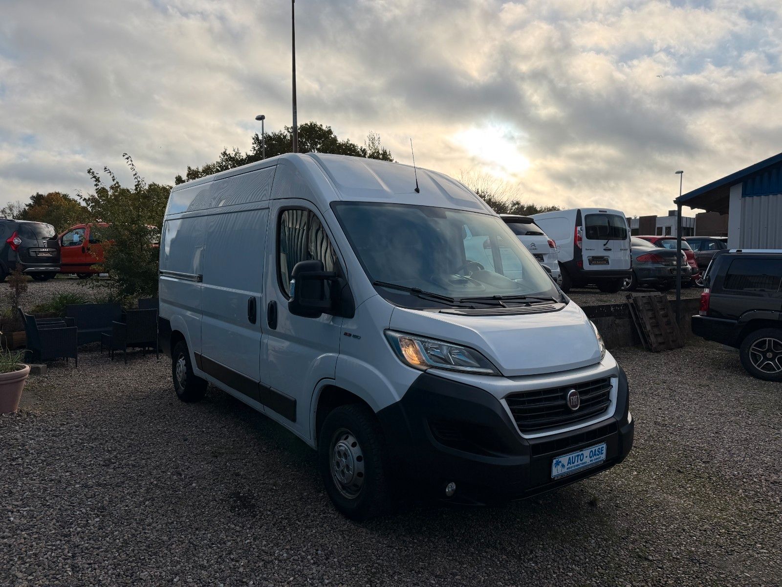 Fahrzeugabbildung Fiat Ducato Hochr.-Kasten 30 150 L2H2*Kamera*Tempomat