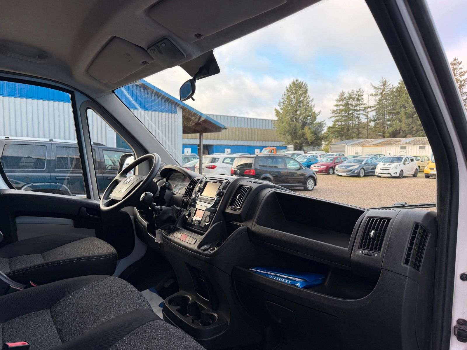 Fahrzeugabbildung Fiat Ducato Hochr.-Kasten 30 150 L2H2*Kamera*Tempomat