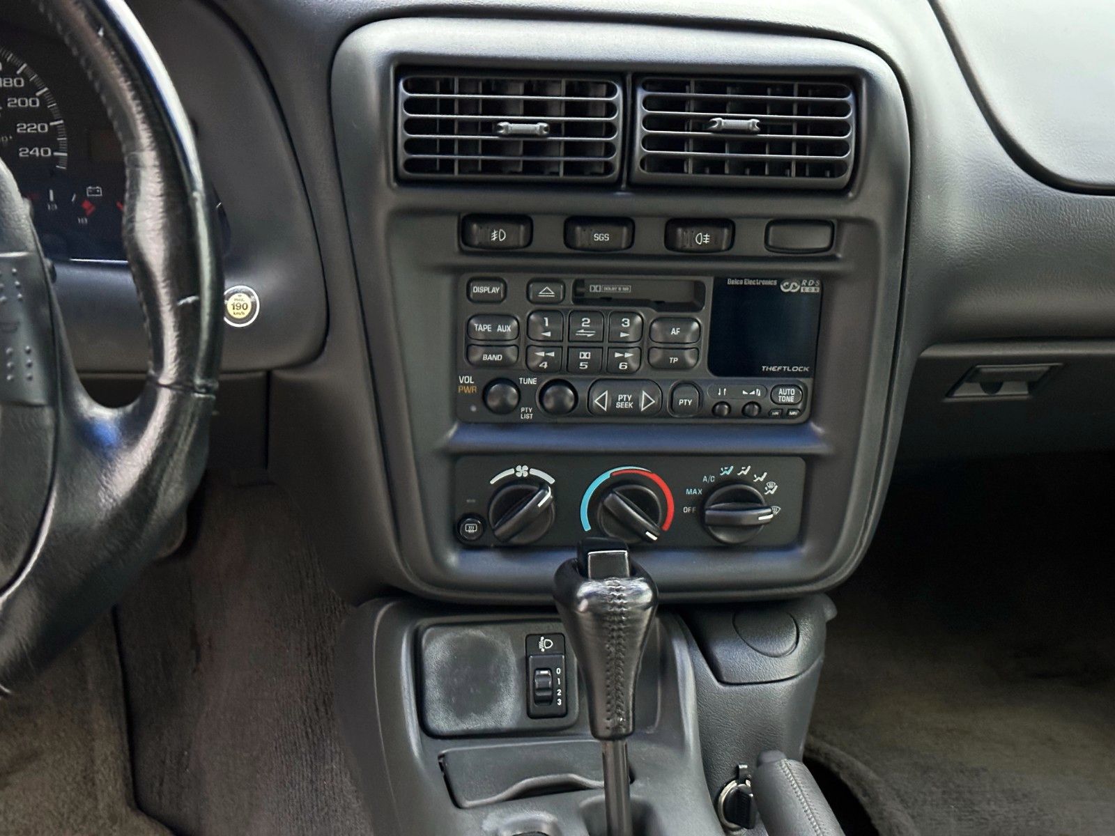 Fahrzeugabbildung Chevrolet Camaro 3.8 **Automatik**2. Hand.*95TKM**