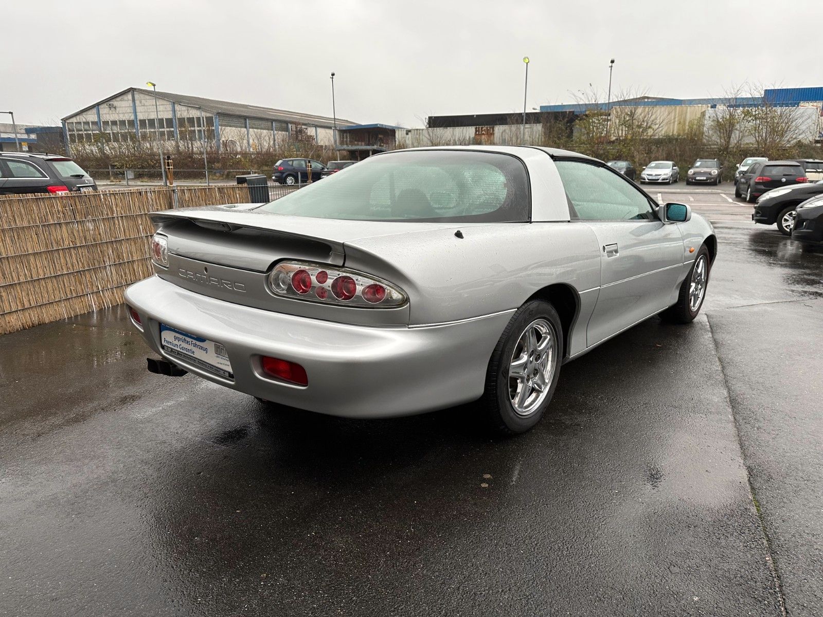 Fahrzeugabbildung Chevrolet Camaro 3.8 **Automatik**2. Hand.*95TKM**