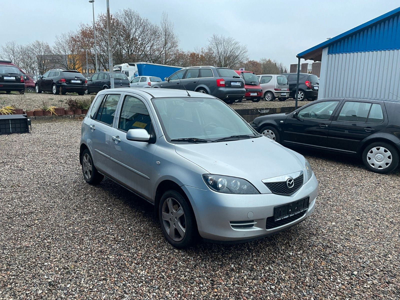 Fahrzeugabbildung Mazda 2 Lim. 1.4 Active**Alu*Allwetter*Klima**