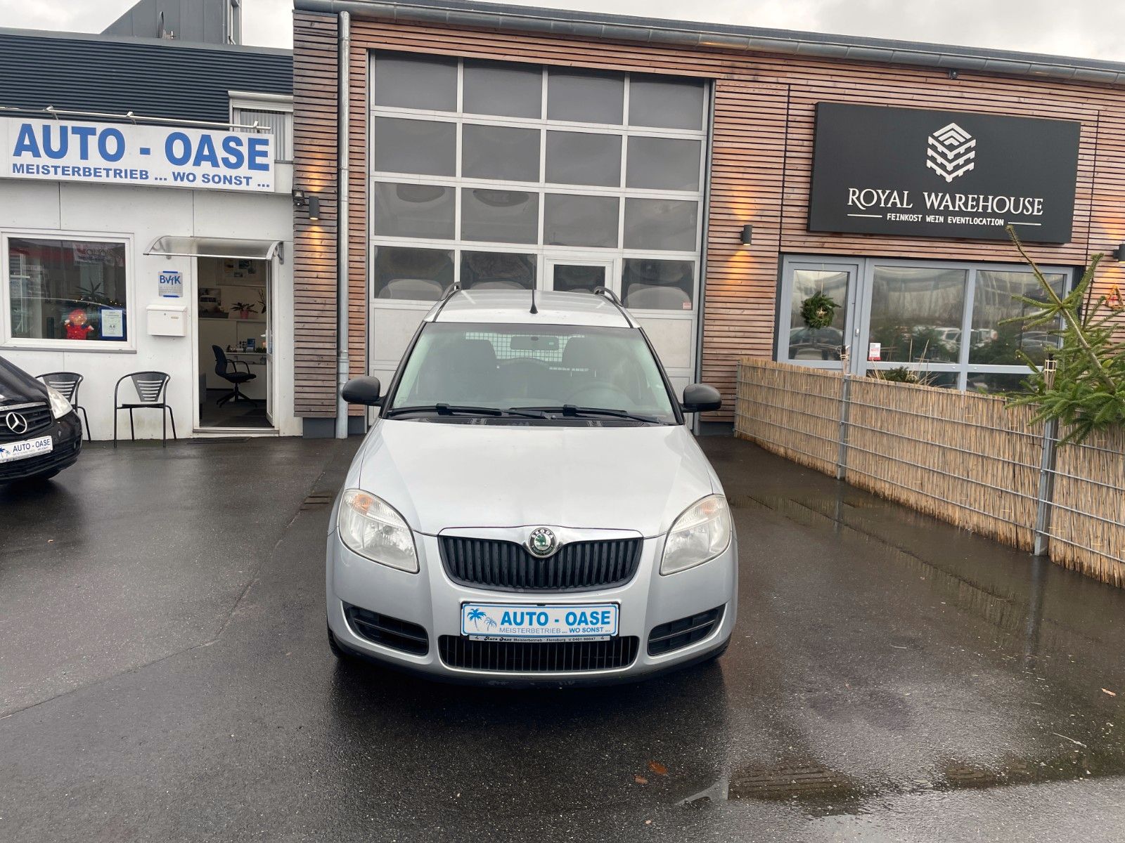 Fahrzeugabbildung SKODA Praktik**AHK*Klima*Handwerker**