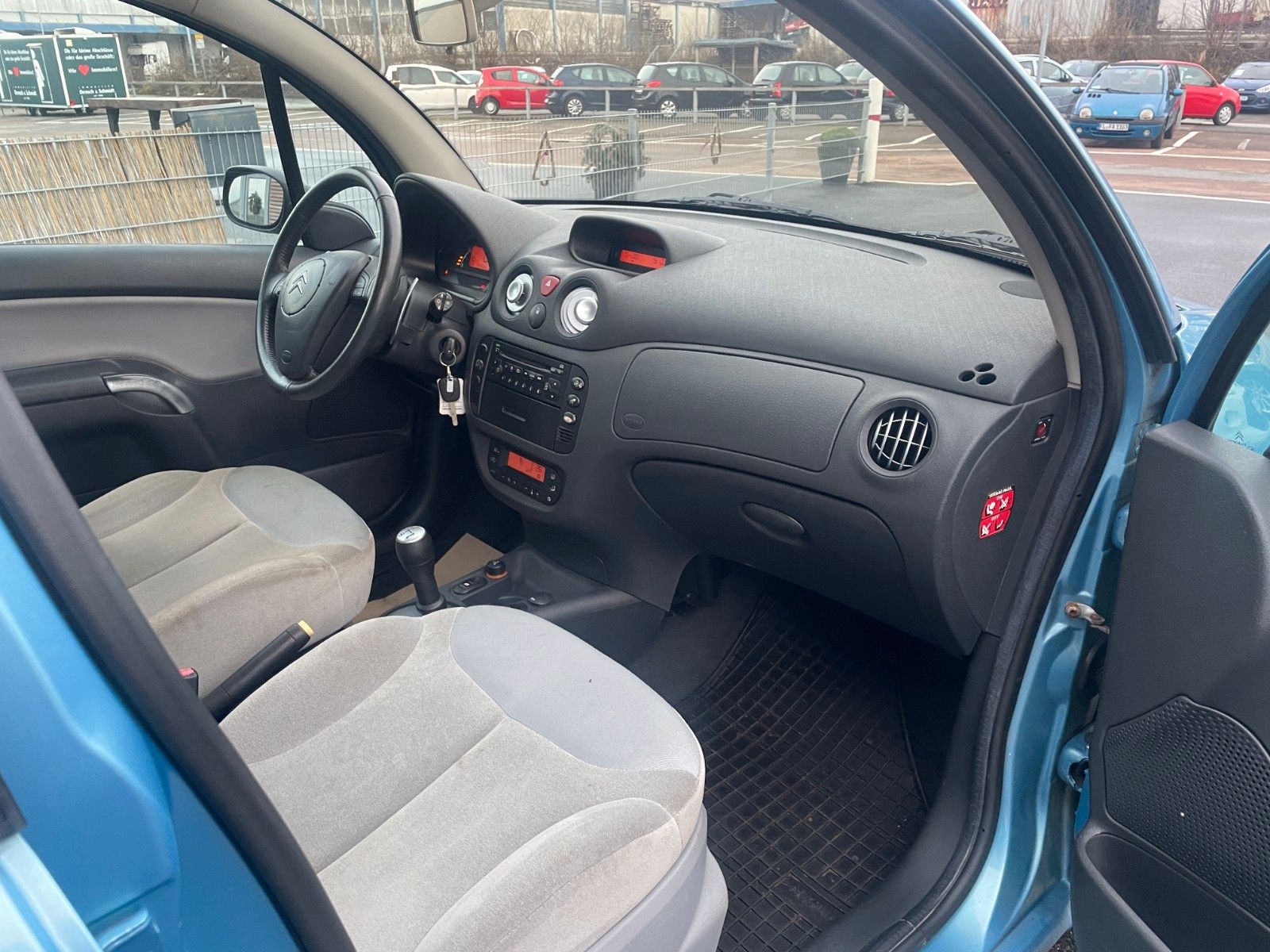 Fahrzeugabbildung Citroën C3 1.6 16V Exclusive SensoDrive**Automatik**