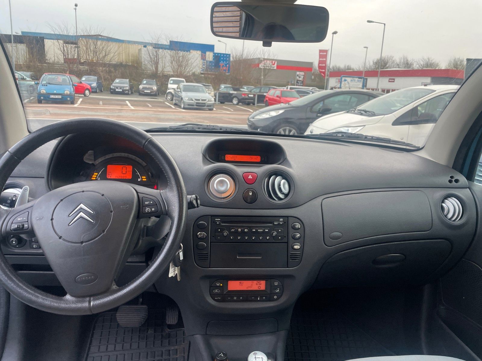 Fahrzeugabbildung Citroën C3 1.6 16V Exclusive SensoDrive**Automatik**