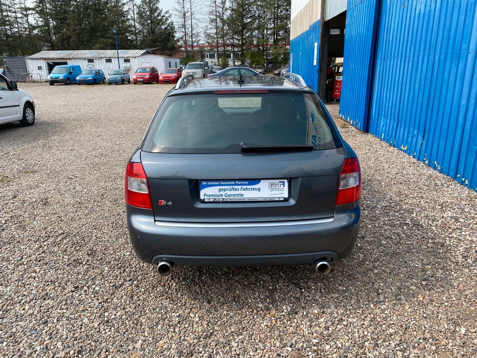 Fahrzeugabbildung Audi S4 Avant 4.2 quattro **LPG*Bi-Xenon*Bose**