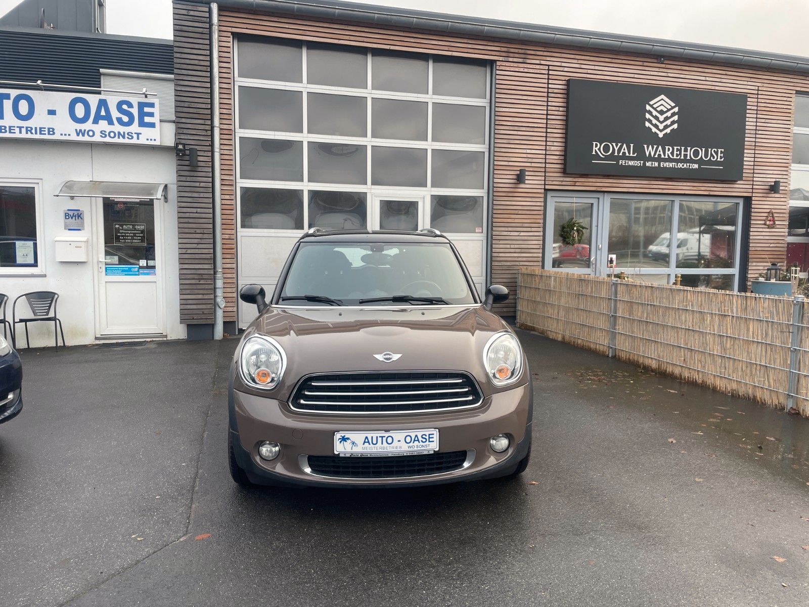 Fahrzeugabbildung MINI COOPER Countryman D**Klima**Sitzheiz**PDC**