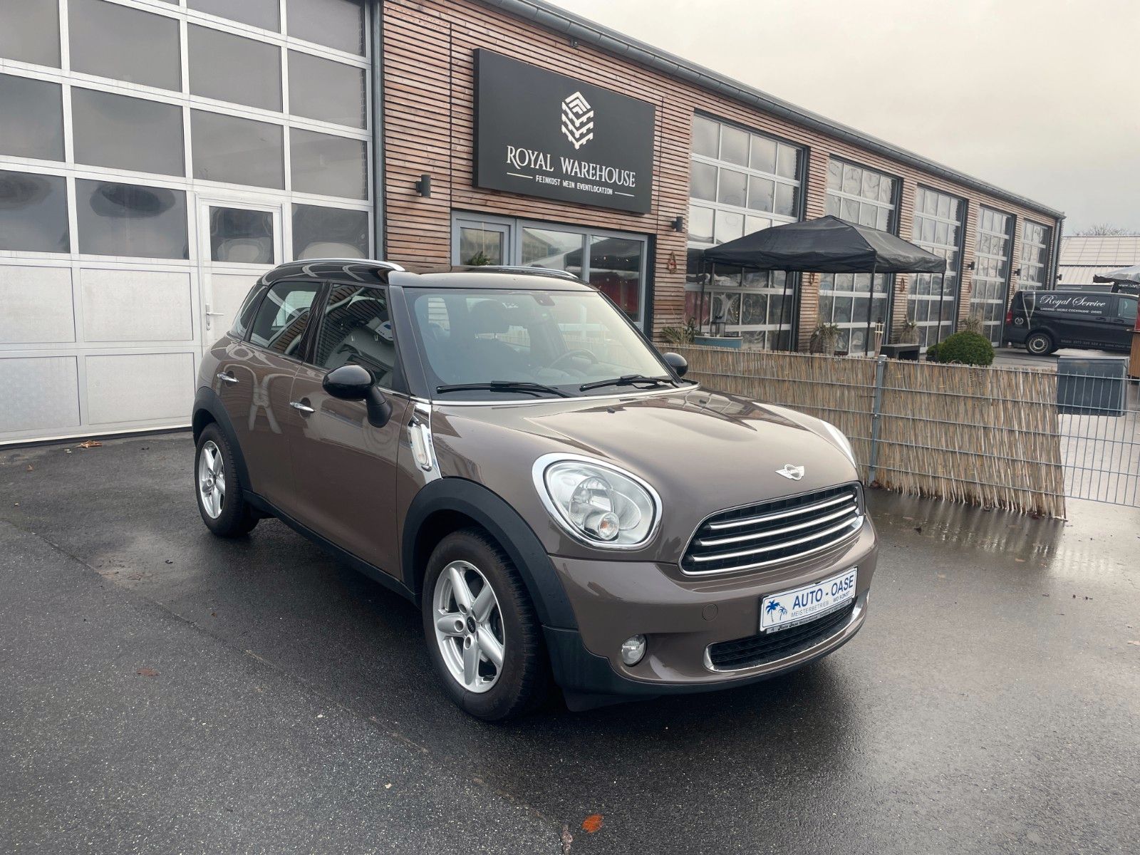 Fahrzeugabbildung MINI COOPER Countryman D**Klima**Sitzheiz**PDC**