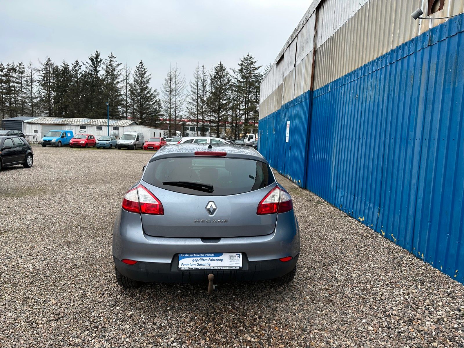 Fahrzeugabbildung Renault Megane III Lim. 5-trg. Dynamique**AHK*8 Fach**