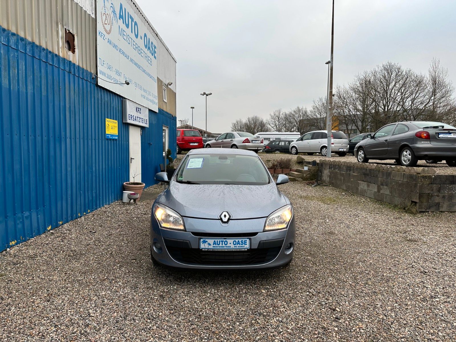 Fahrzeugabbildung Renault Megane III Lim. 5-trg. Dynamique**AHK*8 Fach**