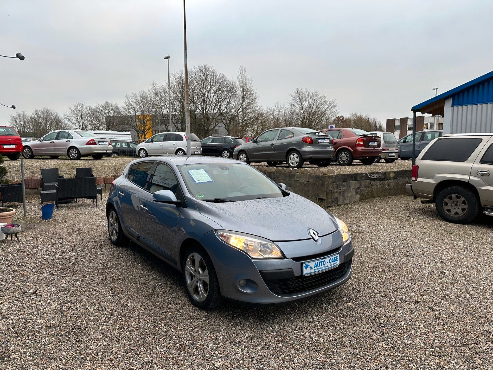 Fahrzeugabbildung Renault Megane III Lim. 5-trg. Dynamique**AHK*8 Fach**