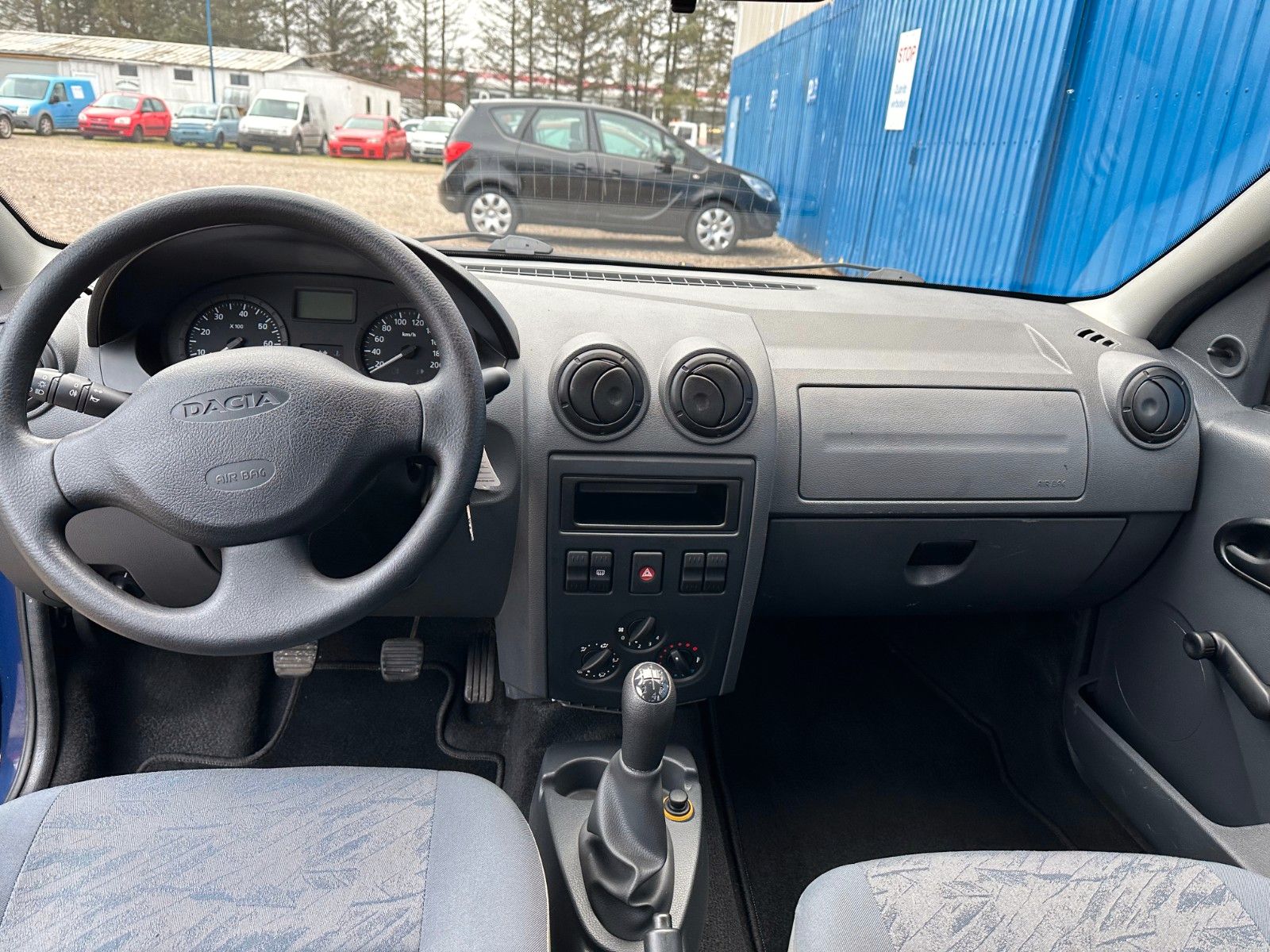Fahrzeugabbildung Dacia Logan Basis**Anhängerkupplung*HU&AU NEU**