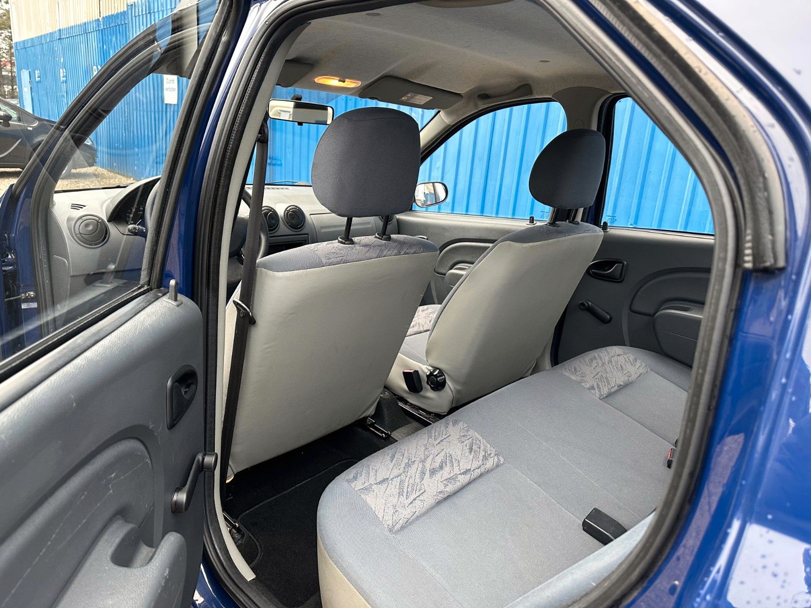 Fahrzeugabbildung Dacia Logan Basis**Anhängerkupplung*HU&AU NEU**