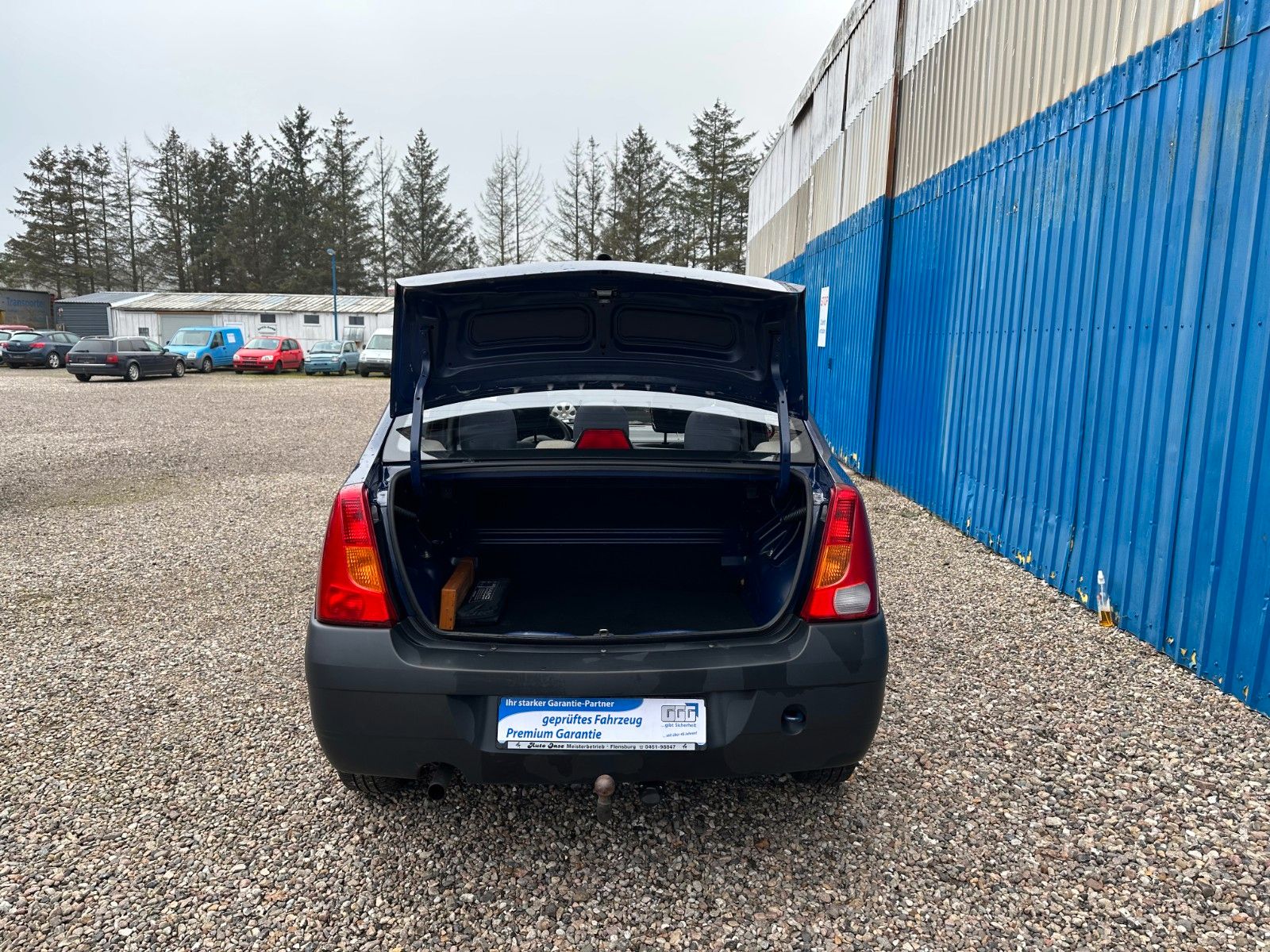 Fahrzeugabbildung Dacia Logan Basis**Anhängerkupplung*HU&AU NEU**
