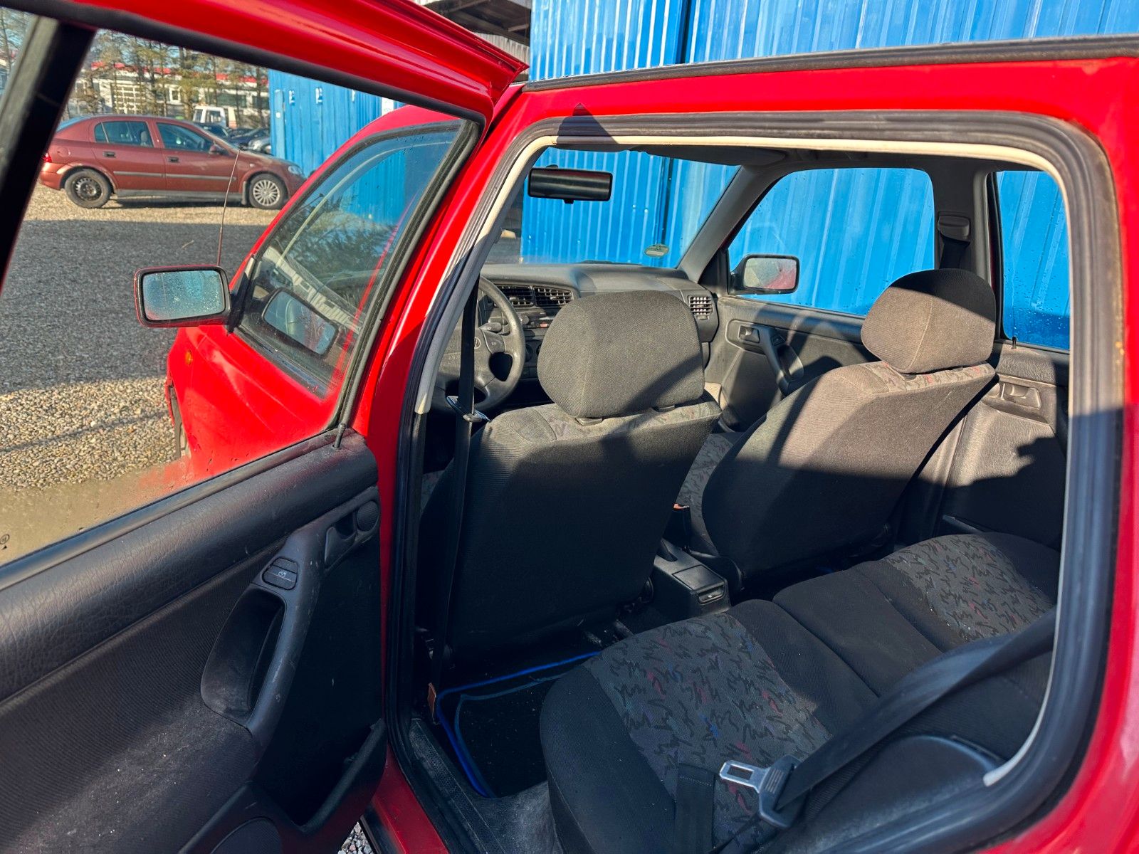 Fahrzeugabbildung Volkswagen Golf 1.8 **HU 12/24*Servo*Klima*Allwetter**