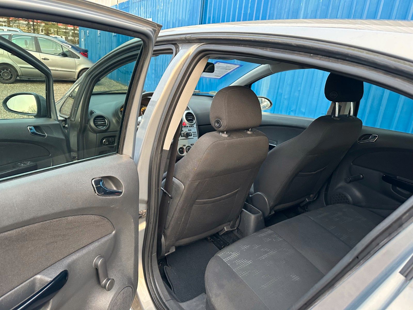 Fahrzeugabbildung Opel Corsa D Satellite**Sitzheizung*Klima*PDC**