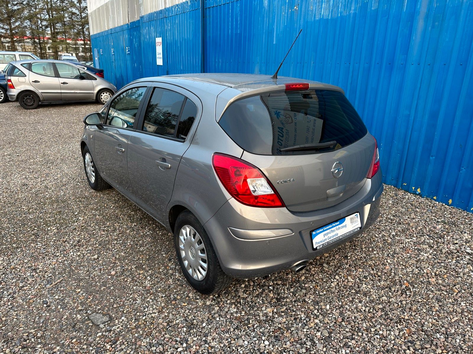 Fahrzeugabbildung Opel Corsa D Satellite**Sitzheizung*Klima*PDC**