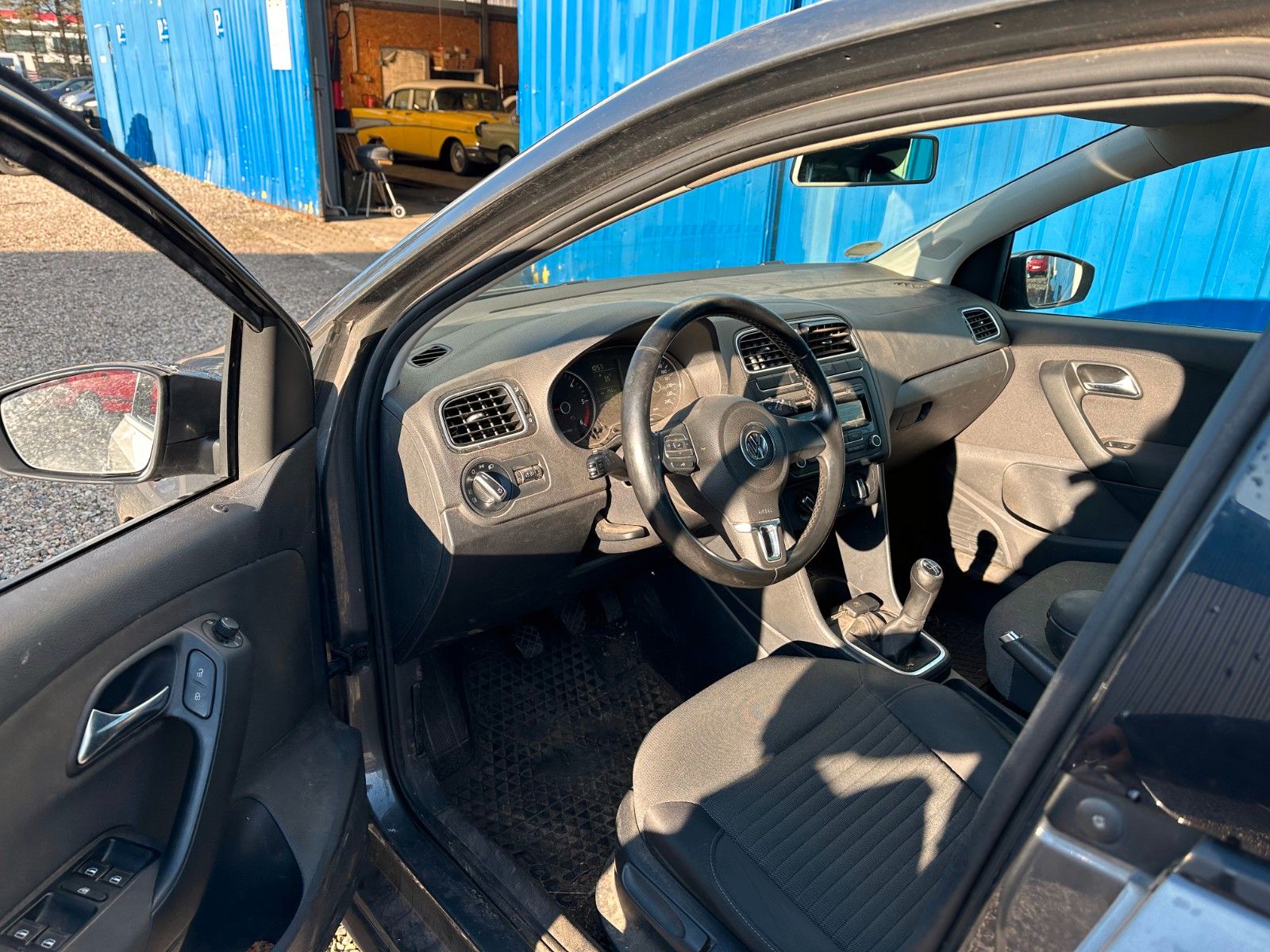 Fahrzeugabbildung Volkswagen Polo V Comfortline**AHK*PDC*Tempomat**