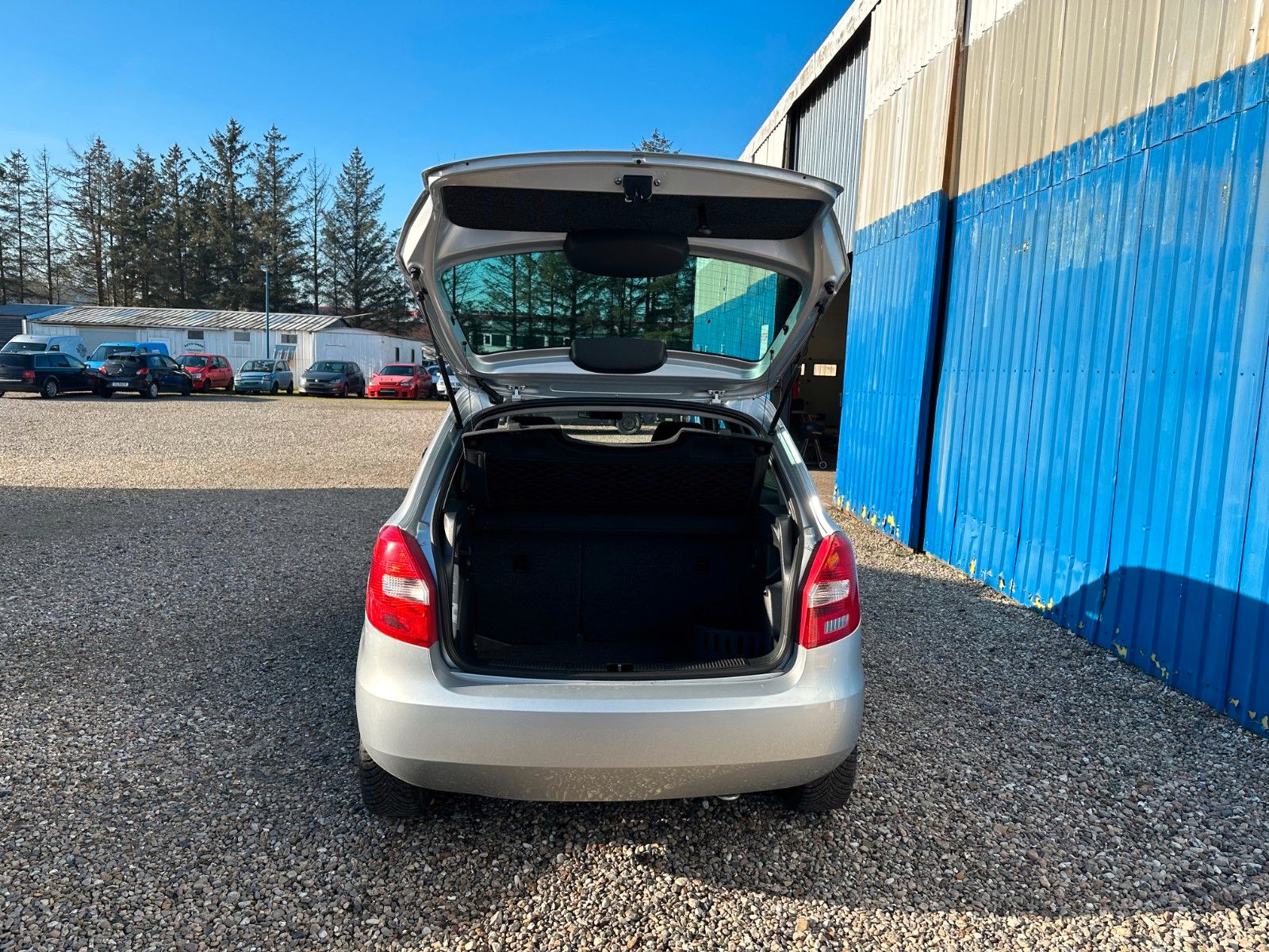 Fahrzeugabbildung SKODA Fabia Family**Allwetter*Klima**HU 03.2024**