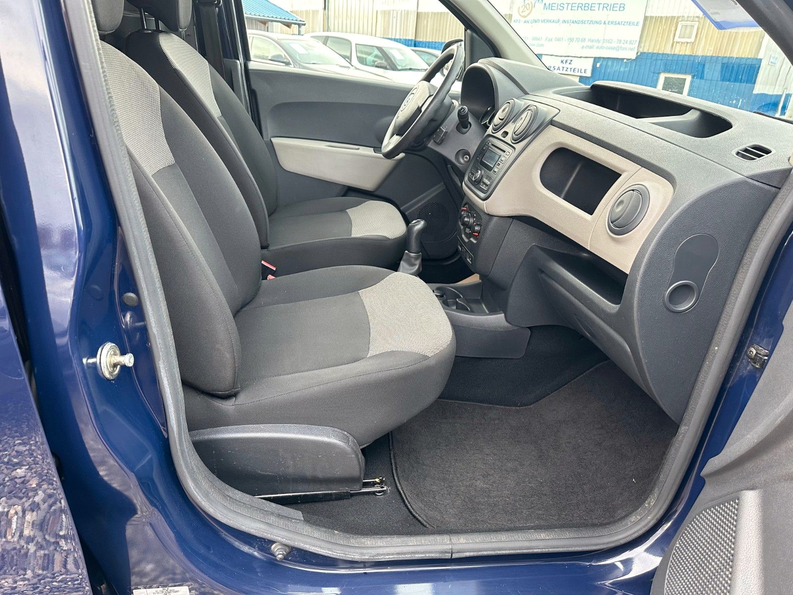 Fahrzeugabbildung Dacia Dokker Express Ambiance**63 TKM*AHK*1.HAND**
