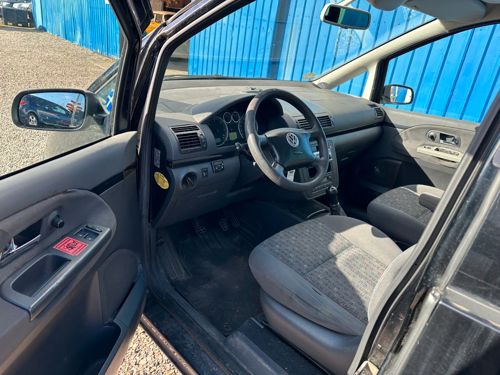 Fahrzeugabbildung Volkswagen Sharan Family**Allwetter*Klima*Dachreling**