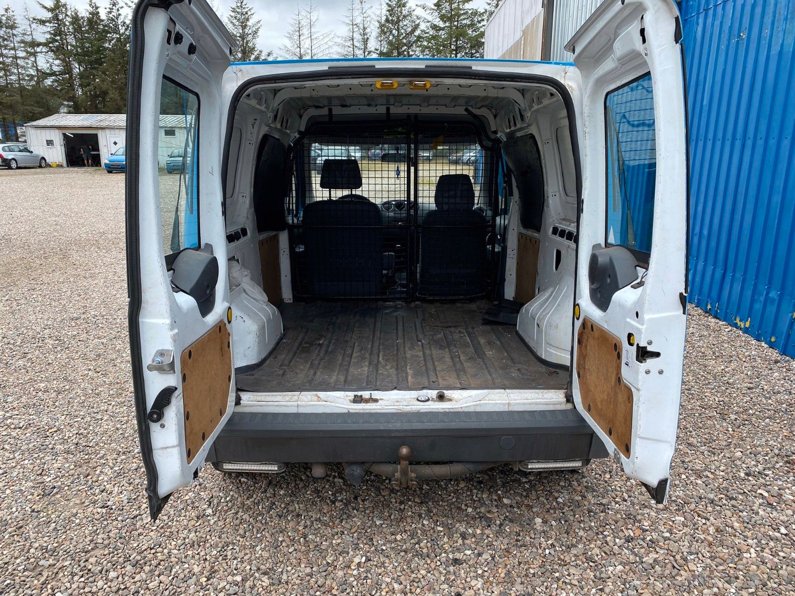 Fahrzeugabbildung Ford Transit Connect Kasten **AHK*RestTUV.*2. Hand**
